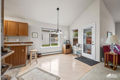 4156 Patterson St, Anchorage, AK 99504 - photo 7