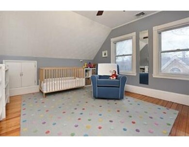 16 Walden St unit 3, Cambridge, MA 02140 - photo 5