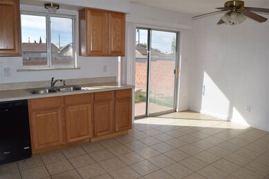 300 Plainview Dr, Alamogordo, NM 88310 - photo 5