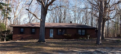 3622 Lower Lake Rd, Thomasville, NC 27360 - photo 2