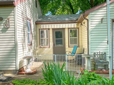 1115 W Summit Ave, Shenandoah, IA 51601 - photo 3