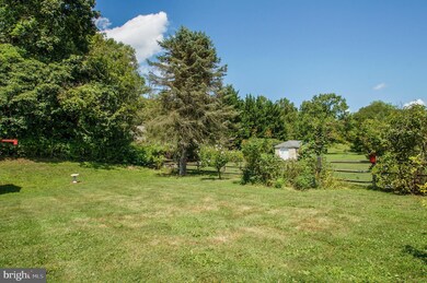 5050 Oley Turnpike Rd, Reading, PA 19606 - photo 4