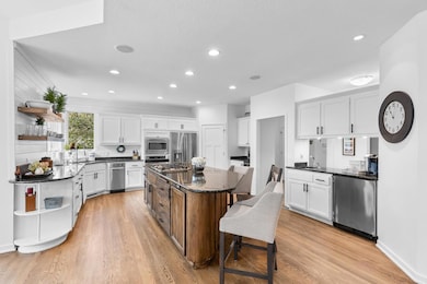 12389 Riverview Rd, Eden Prairie, MN 55347 - photo 7