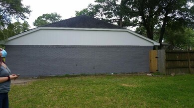 7315 Pierrepont Dr, Houston, TX 77040 - photo 3