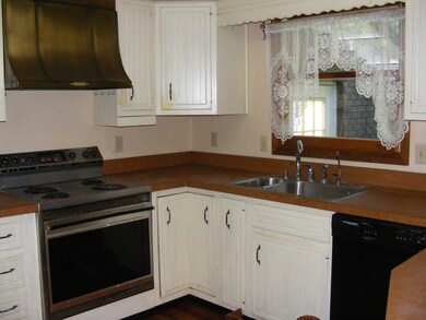 kitchen (2)