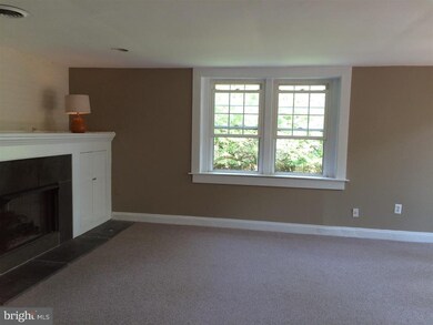 41 E Montgomery Ave unit C, Ardmore, PA 19003 - photo 3