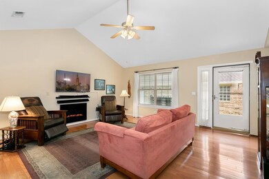 118 Clyde Run, Fredericksburg, TX 78624 - photo 3