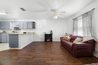 121 S Plant Ave unit 102, Boerne, TX 78006 - photo 6