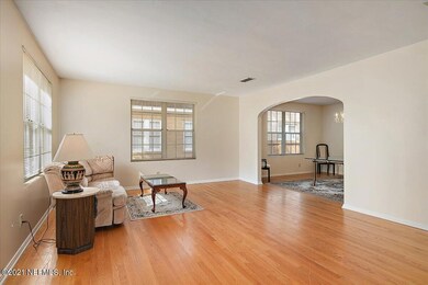 1439 Windsor Place, Jacksonville, FL 32205 - photo 4