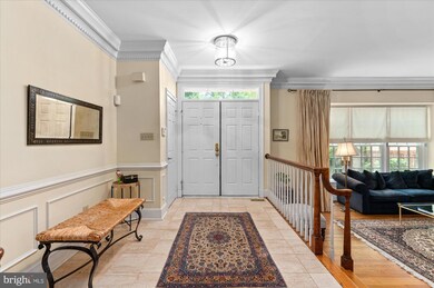 9425 Turnberry Dr, Potomac, MD 20854 - photo 2