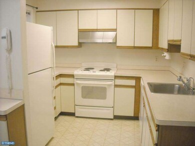 3207 Falcon Ln unit 219, Wilmington, DE 19808 - photo 3