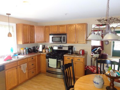 6A Meadow View Dr unit 9, Sanford, ME 04073 - photo 6