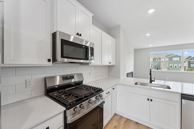 1523 Traverse Ln, West Saint Paul, MN 55118 - photo 3