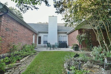 8626 Oak Thicket, San Antonio, TX 78255 - photo 2