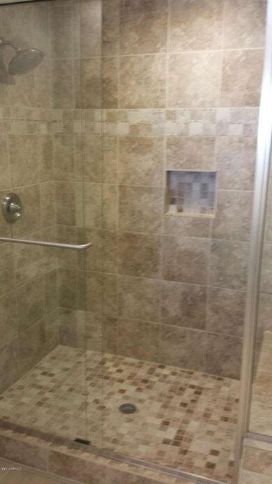extra large master shower