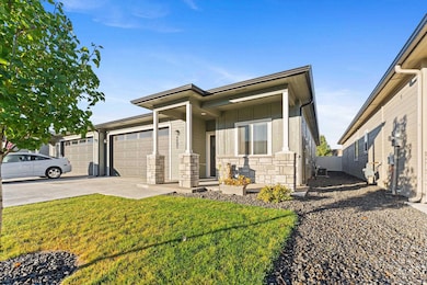 4895 N Selway Falls Ln, Meridian, ID 83646 - photo 5