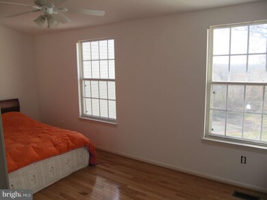13921 Winding Ridge Ln, Centreville, VA 20121 - photo 7