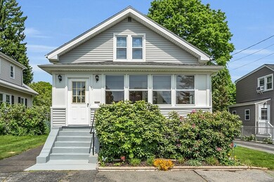 36 Rowena St, Worcester, MA 01606 - photo 2