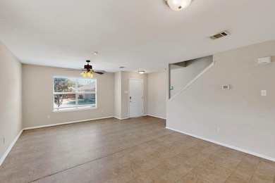 1868 Lynnwood Hills Dr, Fort Worth, TX 76112 - photo 3