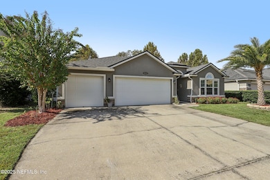 4544 Plantation Oaks Blvd, Orange Park, FL 32065 - photo 3