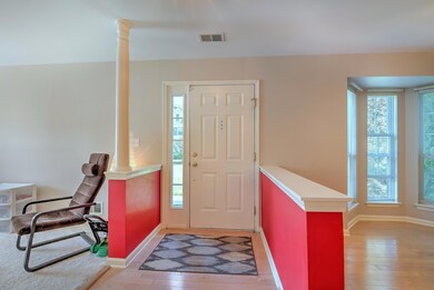 003_FOYER