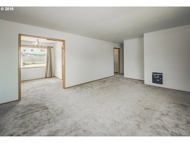 1304 E 14th St, the Dalles, OR 97058 - photo 7