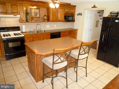 242 E 2nd St, New Castle, DE 19720 - photo 5