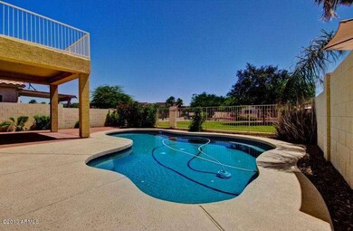 Beautiful self cleaning pool!