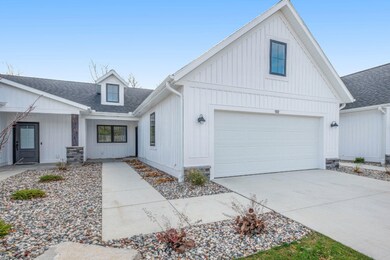 922HarperWoodsDrSW-31