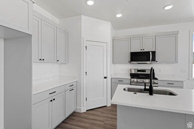 336 W Rosie Loop unit 45W, Cedar City, UT 84721 - photo 3