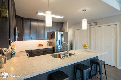 07-Kitchen_ELI04308-HDR