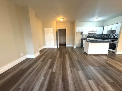 Kimball Towers unit 204, Springfield, MA 01103 - photo 4