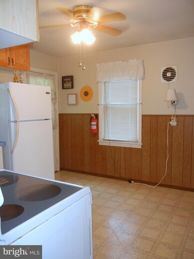 88 N Read Ave, Runnemede, NJ 08078 - photo 5