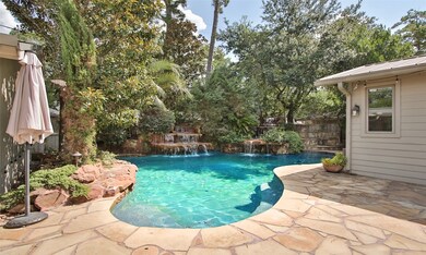 12422 Rip Van Winkle Dr, Houston, TX 77024 - photo 2