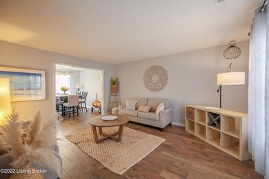 7312 Quindero Run Rd, Louisville, KY 40228 - photo 3