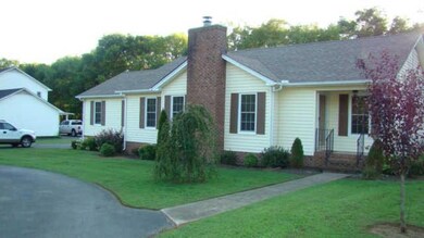 107 Northwood Ave, Shelbyville, TN 37160 - photo 4