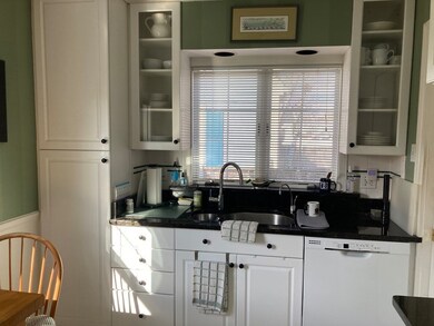 5 Sendick Rd, Woburn, MA 01801 - photo 3