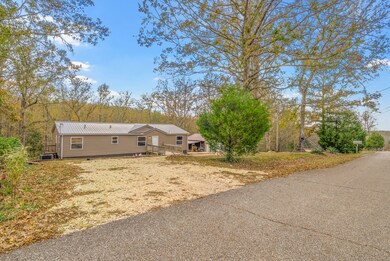 197 Old Homestead Rd, Big Sandy, TN 38221 - photo 6