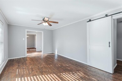 6251 Danbury Ln, Dallas, TX 75214 - photo 2