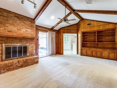 6312 Glennox Ln, Dallas, TX 75214 - photo 6