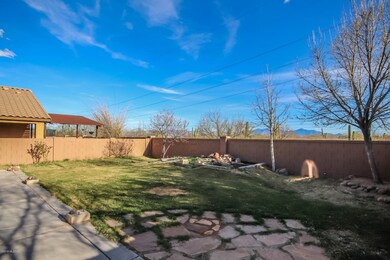 SO MUCH ROOM & PRIVACY