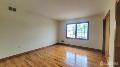 505 Lincoln Blvd unit C, Middlesex, NJ 08846 - photo 2