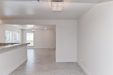 1710 Maryland St unit A, Houston, TX 77006 - photo 7