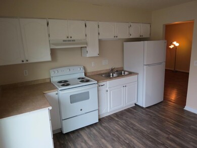 3082 Valleywood Dr unit 80, Columbus, OH 43223 - photo 5