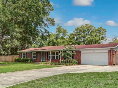 5408 Tara Woods Dr S, Jacksonville, FL 32210 - photo 2