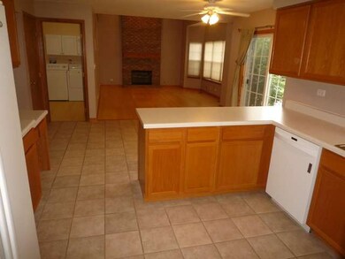 1390 Fox Hill Ct unit 1, North Aurora, IL 60542 - photo 7