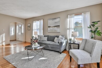 17 Gladstone St, Wakefield, MA 01880 - photo 6