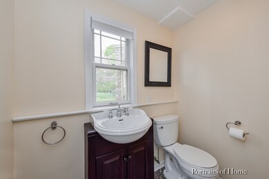 1S515 Hawthorne Ln, Wheaton, IL 60189 - photo 2