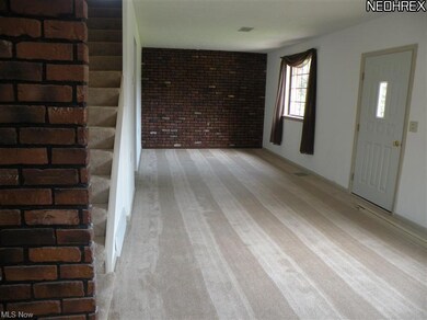 Bright Living Room with newly installed wall-to-wa