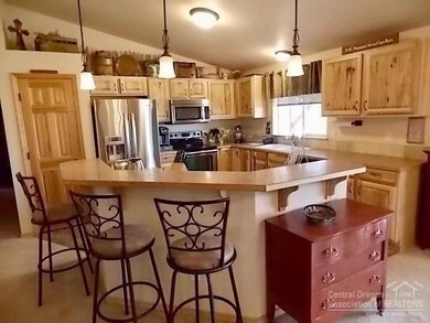 2689 NW 35th St, Redmond, OR 97756 - photo 6